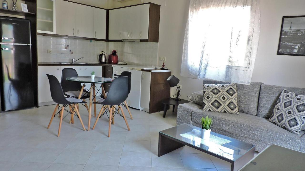Markelia Apartments Lefkada Bagian luar foto