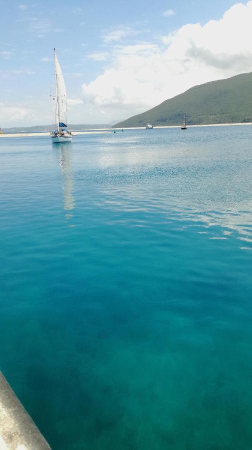 Markelia Apartments Lefkada Bagian luar foto